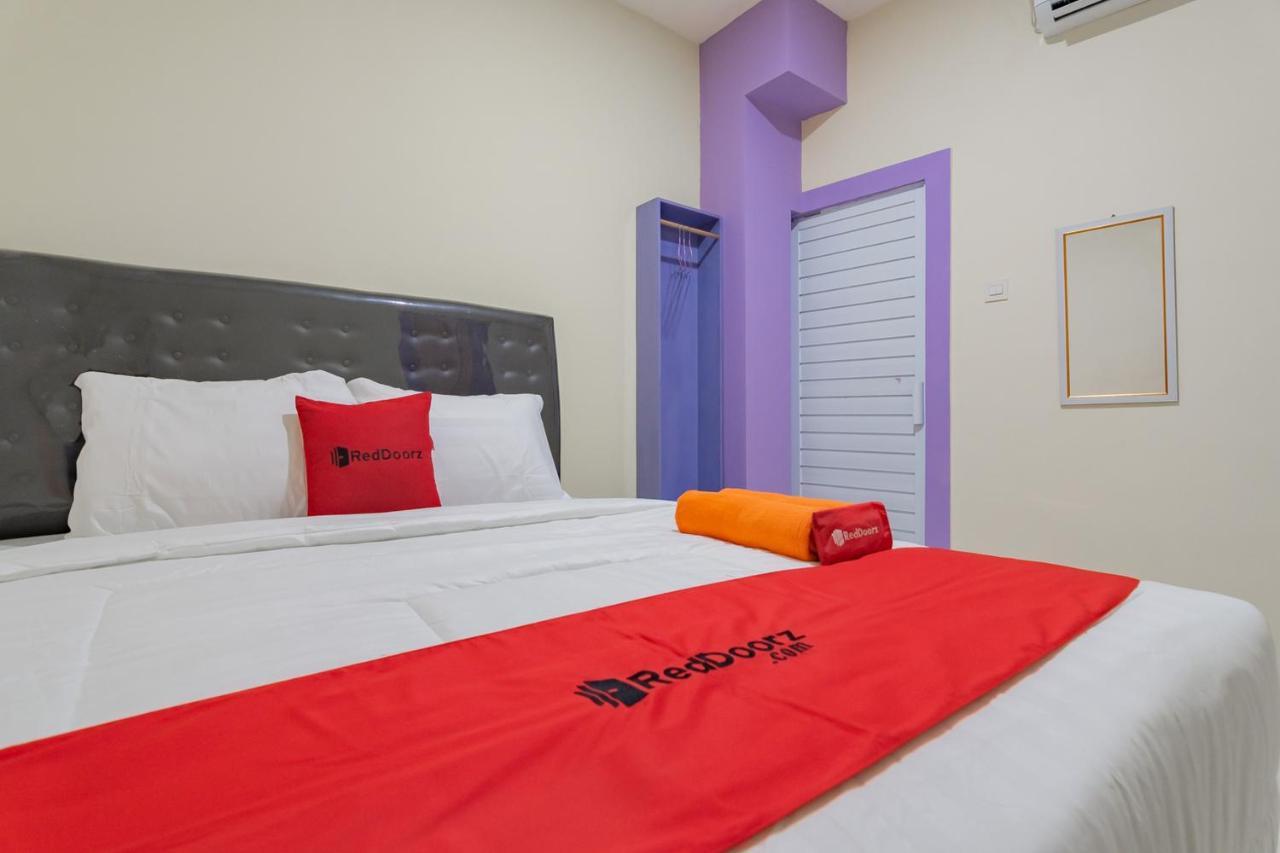 Reddoorz Near Trans Studio Bandung 3 Kültér fotó